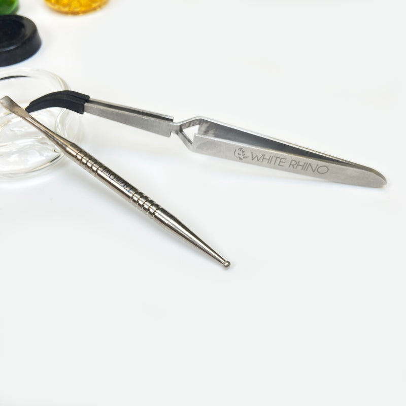 Tweezers with Silicone Tips Dab Tool